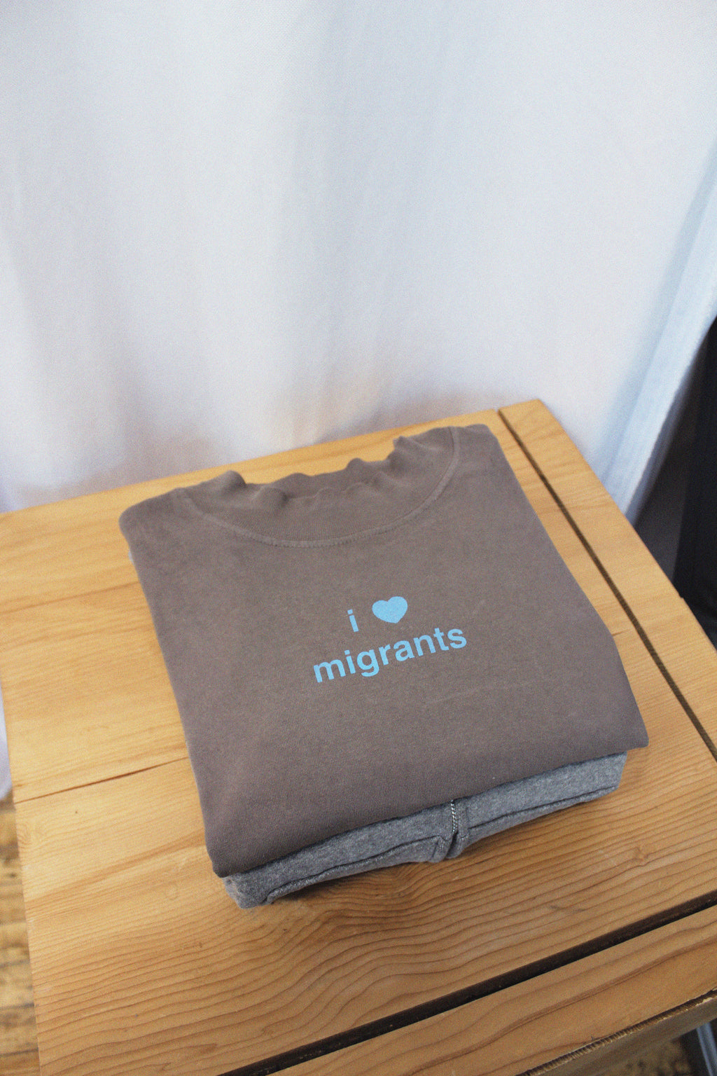 i love migrants Big Tee